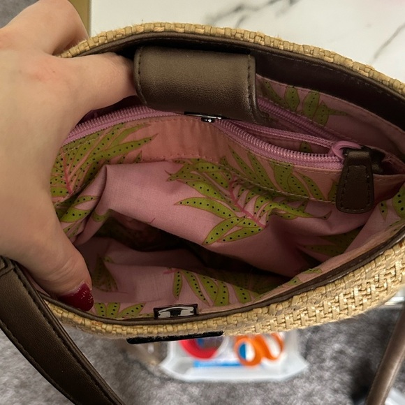 Liz Claiborne Woven Straw Shoulder Bag - Picture 8 of 15